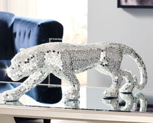Load image into Gallery viewer, Drice - Sculpture - Silver / Gray