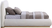 Load image into Gallery viewer, Vaughn - Chenille Bed With Natural Base