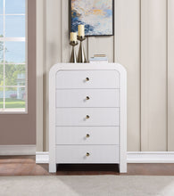 Load image into Gallery viewer, Artisto - Chest