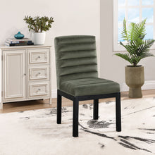Load image into Gallery viewer, Evelyn - Dining Chair With Black Legs