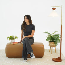 Load image into Gallery viewer, Kelvin - Minimalist Design Bench