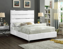 Load image into Gallery viewer, Zuma - Bed