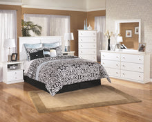 Load image into Gallery viewer, Bostwick Shoals - Five Drawer Chest - White