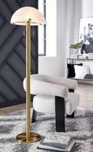 Load image into Gallery viewer, Tobbinsen - Metal Lamp