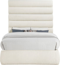 Load image into Gallery viewer, Adam - Boucle Fabric Bed With 70.5" Headboard