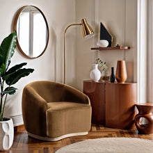 Load image into Gallery viewer, Gustavo - Velvet Upholstered Chair