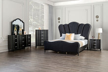 Load image into Gallery viewer, Melodi Parc E.King & Queen Bed Black & Silver