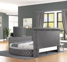 Load image into Gallery viewer, Galaxy Home Maya Queen Bed in Gray