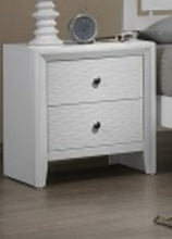Load image into Gallery viewer, Crown Mark Furniture Evan Nightstand in White image