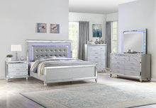 Load image into Gallery viewer, Galaxy Home Sterling Full Bed in Silver