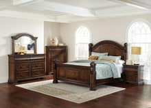 Load image into Gallery viewer, Satterfield Traditional Warm Bourbon Queen Bed - Ego Home Furniture