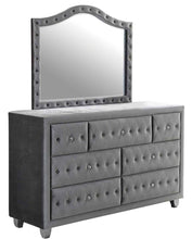 Load image into Gallery viewer, Deanna Metallic Dresser - Ego Home Furniture