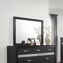 Load image into Gallery viewer, Miranda Transitional Black Mirror - Ego Home Furniture