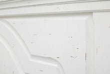 Load image into Gallery viewer, Traditional Vintage White Eastern King Bed - Ego Home Furniture