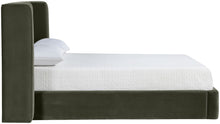 Load image into Gallery viewer, Kendall - Velvet Upholstered Bed
