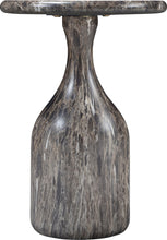 Load image into Gallery viewer, Savona - End Table
