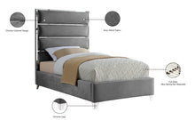 Load image into Gallery viewer, Zuma - Bed
