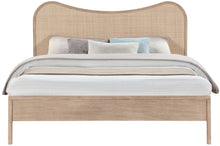 Load image into Gallery viewer, Windsor - Bed
