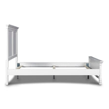 Load image into Gallery viewer, Tamarack - 3/3 Twin Headboard, Footboard &amp; Slats - White
