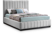 Load image into Gallery viewer, Lucia - Bed
