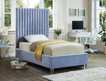 Load image into Gallery viewer, Candace - Bed
