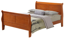 Load image into Gallery viewer, Louis Phillipe - Panel Sleigh Bed
