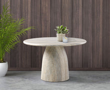 Load image into Gallery viewer, Cosenza - Round Concrete Dining Table
