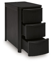 Load image into Gallery viewer, Camdill - Chair Side End Table
