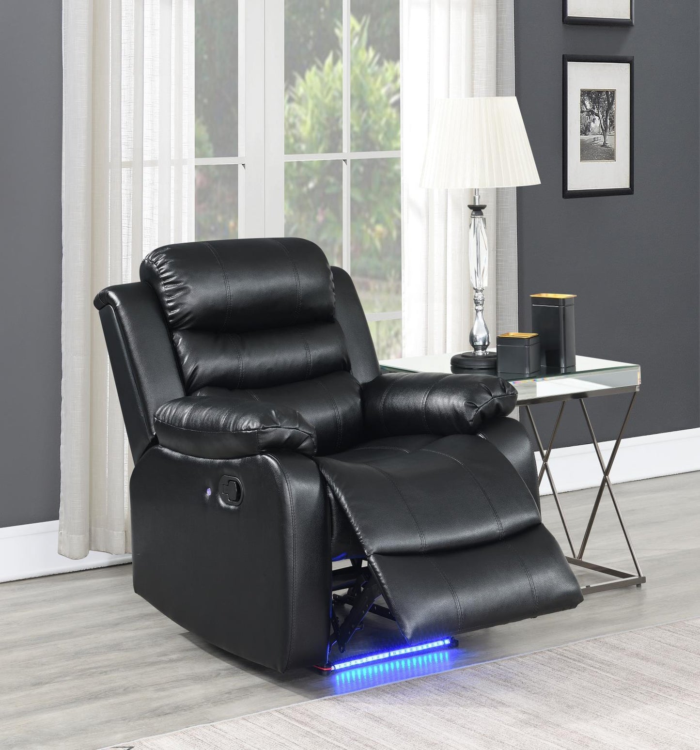 U154 - Living Room Set