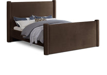 Load image into Gallery viewer, Elias - Velvet Bed
