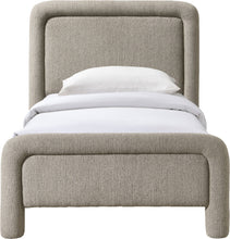 Load image into Gallery viewer, Baylor - Fabric With Interwoven Chenille Upholstered Bed
