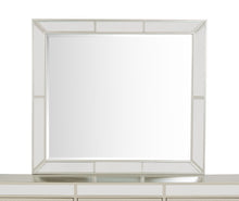Load image into Gallery viewer, Elegant Contemporary Mirror
