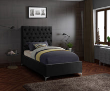 Load image into Gallery viewer, Cruz - Bed

