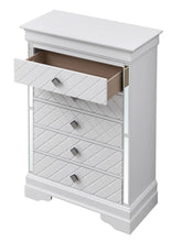 Load image into Gallery viewer, Verona - Chest - Silver Champagne
