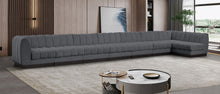 Load image into Gallery viewer, Quinn - 8 Piece Modular Sectional
