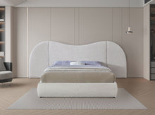 Load image into Gallery viewer, Everest - Boucle Fabric Bed
