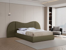Load image into Gallery viewer, Everest - Boucle Fabric Bed
