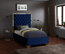 Load image into Gallery viewer, Lana - Bed
