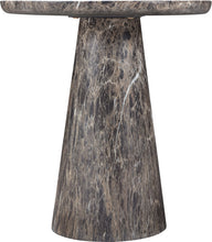 Load image into Gallery viewer, Cassino - Concrete Indoor / Outdoor End Table
