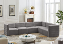 Load image into Gallery viewer, Quincy - 6 Piece Modular Sectional
