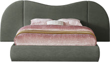 Load image into Gallery viewer, Everest - Linen Fabric Bed
