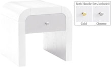Load image into Gallery viewer, Artisto - End Table
