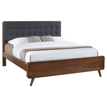 Load image into Gallery viewer, Robyn Panel Platform Bed
