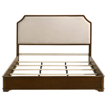 Load image into Gallery viewer, Garland Panel Bed
