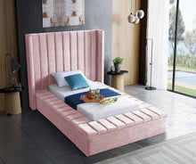 Load image into Gallery viewer, Kiki - Bed
