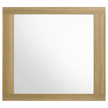 Load image into Gallery viewer, Hyland Bedroom Set
