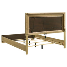 Load image into Gallery viewer, Hyland Bedroom Set
