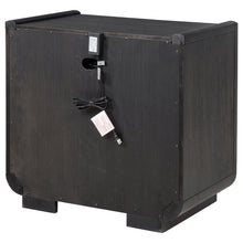 Load image into Gallery viewer, Leandro Nightstand
