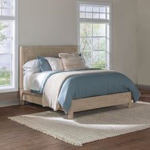 Load image into Gallery viewer, Solano Panel Platform Bed
