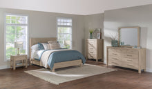 Load image into Gallery viewer, Solano Panel Platform Bed
